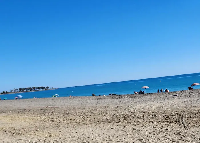 Bajo En Primera Linea De Vera-Playa Con Piscina Privada!