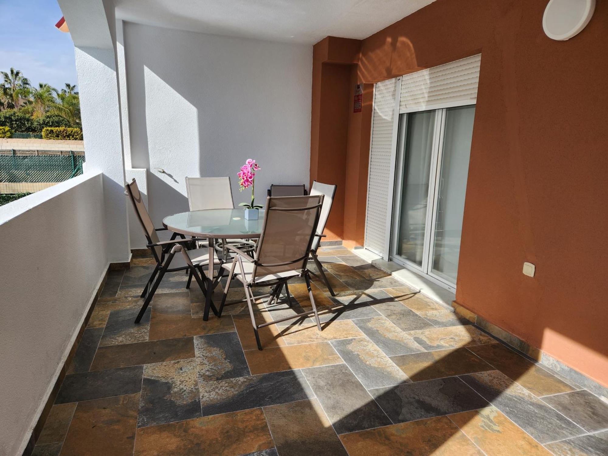 Bajo En Primera Linea De Vera-playa Con Piscina Privada! Apartment