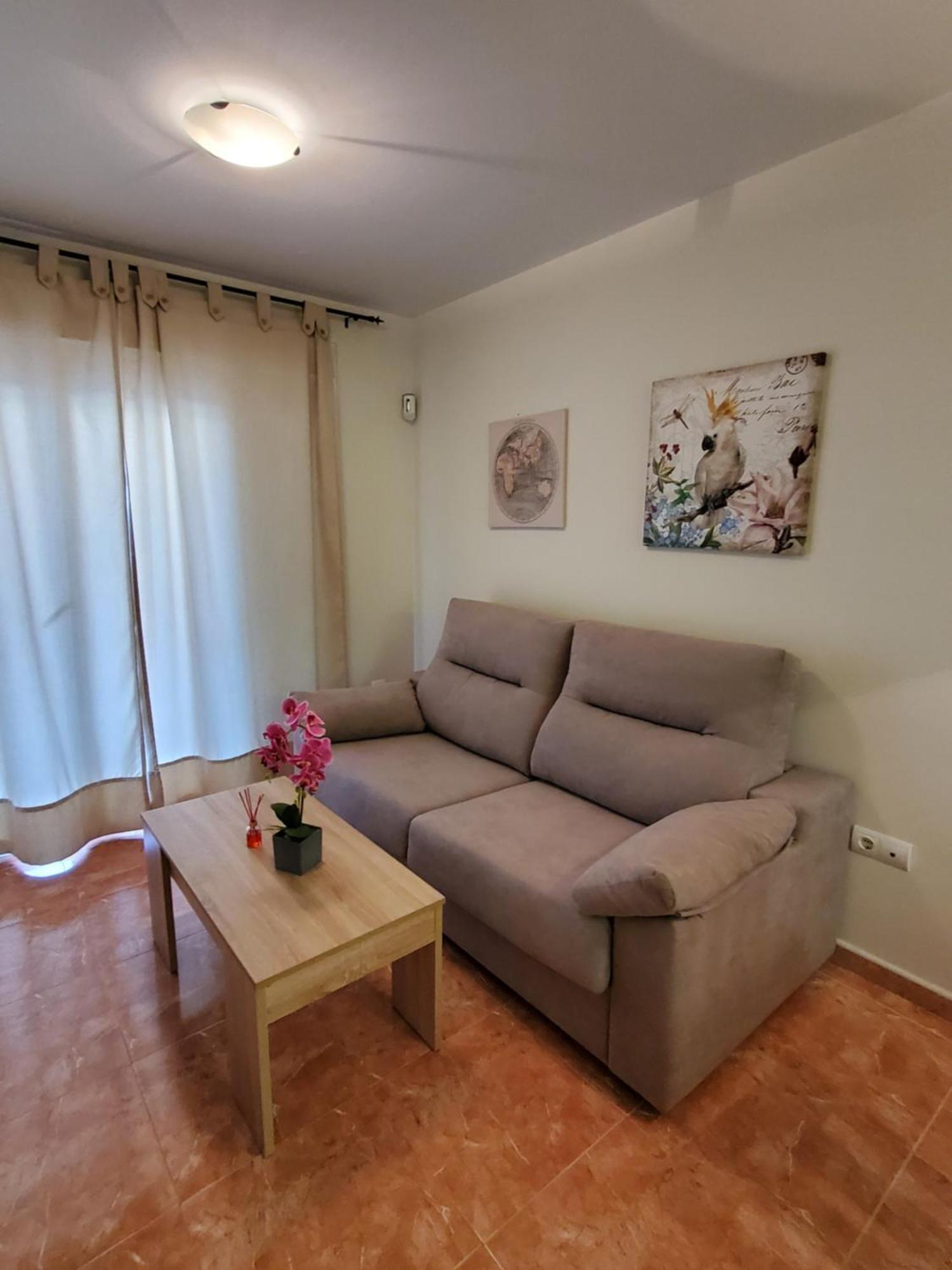 Bajo En Primera Linea De Vera-playa Con Piscina Privada! *