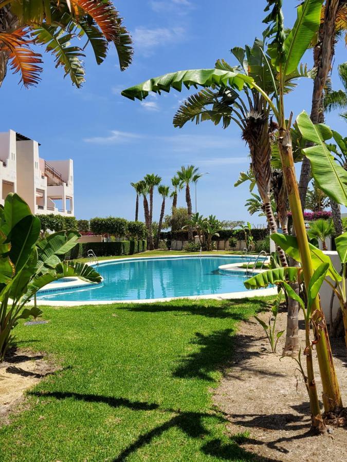 Apartment Bajo En Primera Linea De Vera-playa Con Piscina Privada!