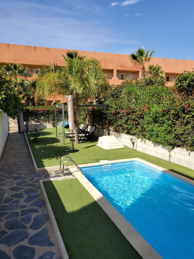 Apartment Bajo En Primera Linea De Vera-playa Con Piscina Privada!