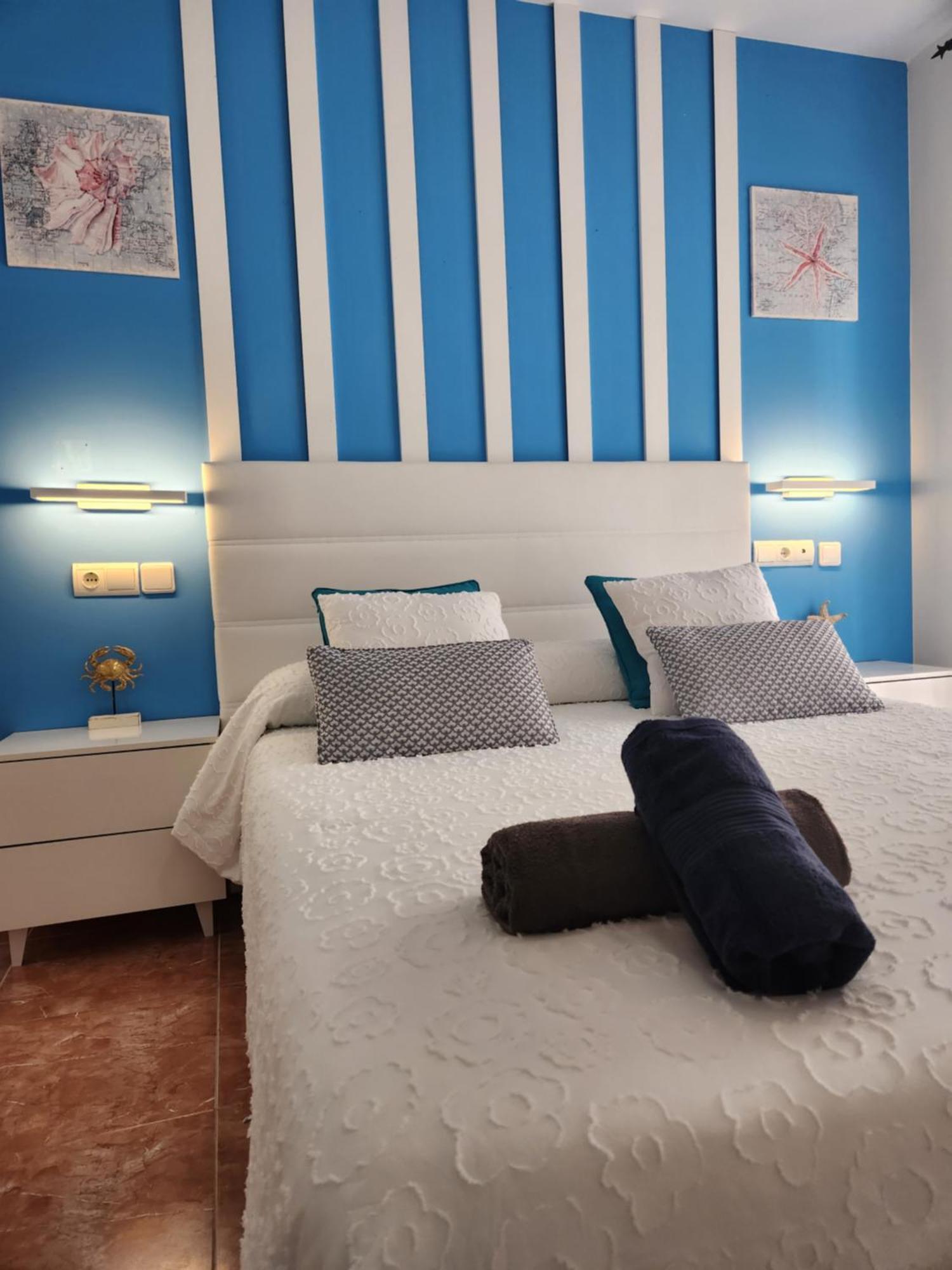 Bajo En Primera Linea De Vera-playa Con Piscina Privada! Apartment *